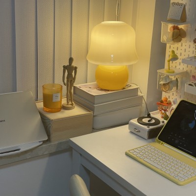 Smetanová Houbová Stolní Lampa 2