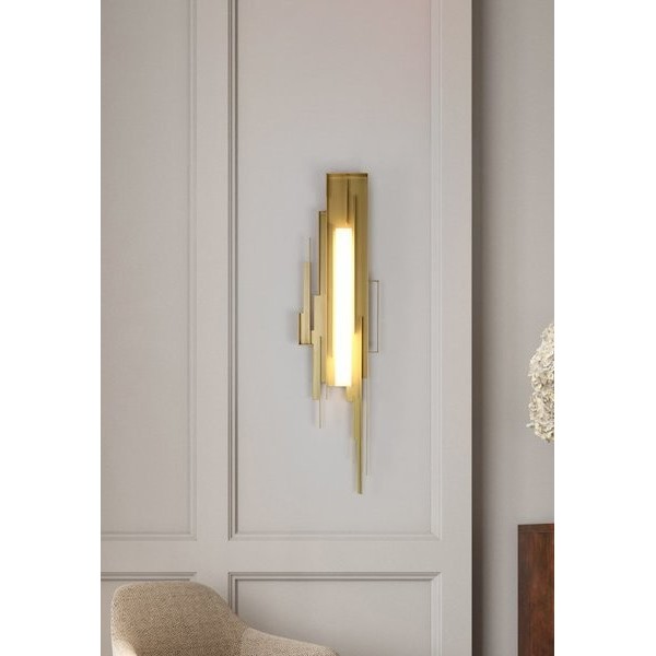 Metal Sculpted Sconce