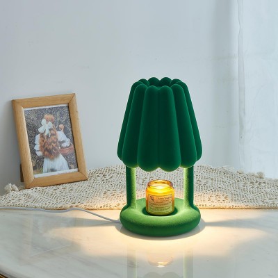 Lampada da tavolo in resina...