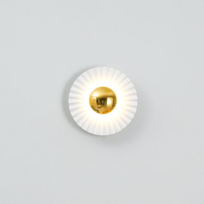 Modern Creative Scallop...