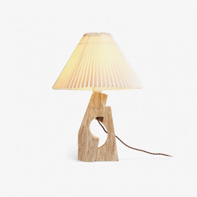 Lampada da tavolo moderna...