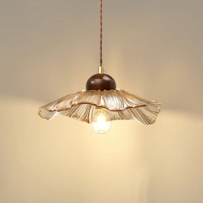 Scalloped Floral Pendant Lamp 2
