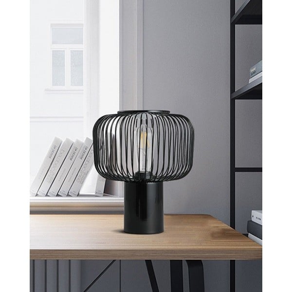 Hollow Lantern Table Lamp