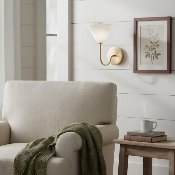 Kysara Brass Linen Wall Lamp - Sculptural Curves Design Suitable for Living Rooms, Bedrooms and Bathrooms K1644