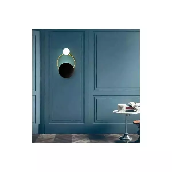 GRISK Luxe Wall Lamp