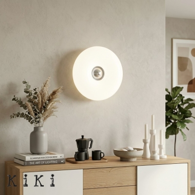 Bauhaus Round Table and... 2