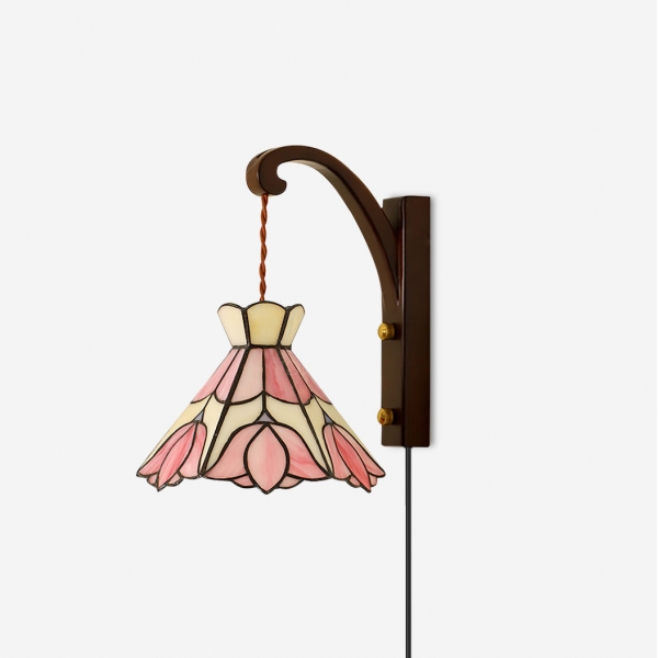 Serena Tiffany Plug In Wall Lamp D60