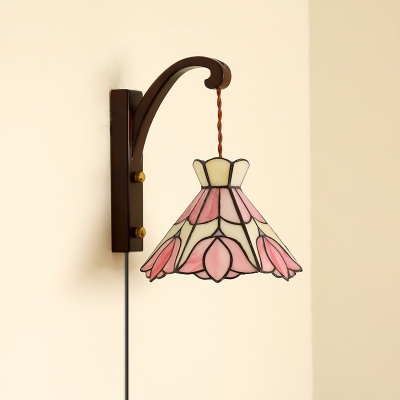 Serena Tiffany Plug In Wall...
