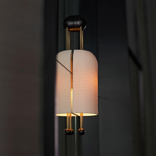 Lantern Glass Sconce D478