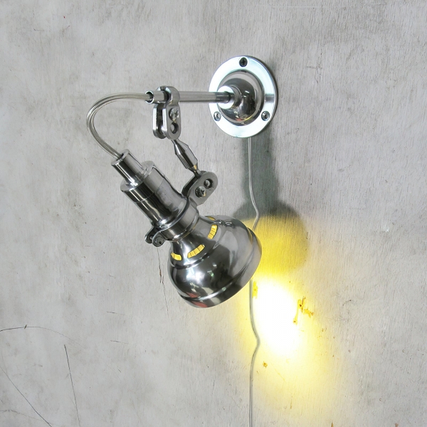 Ralph Rocker Arm Plug-in Wall Lamp D489