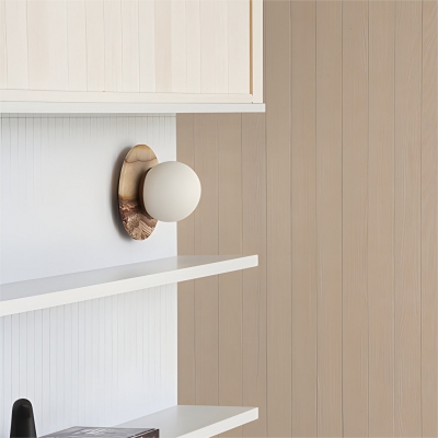 Onyx Krema vägglampa D576 2