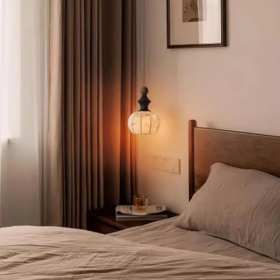 Suspended Clarity Pendant Light D905 2