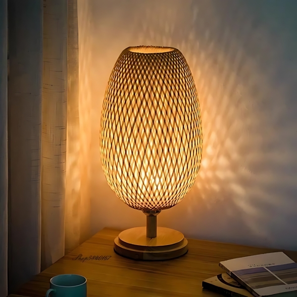 Handcrafted Sustainable Bamboo Table Lamp D847