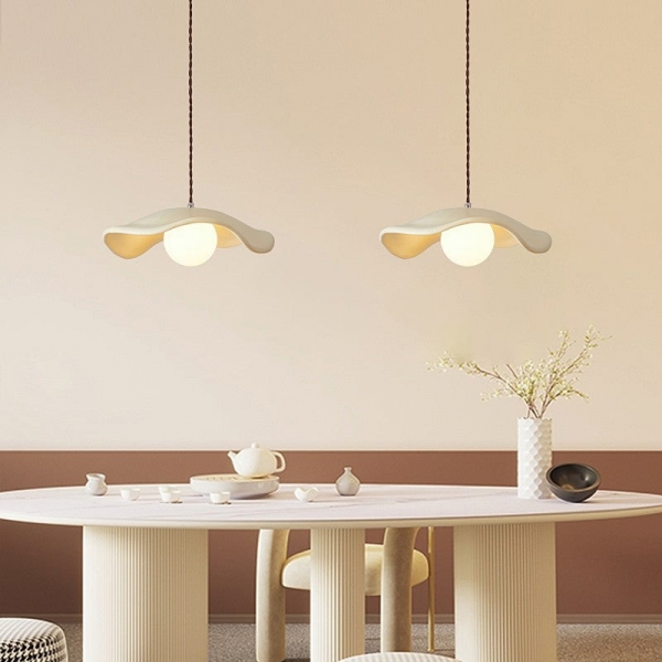 Yumi Sculptural Resin Elegance Minimalist Pendant Light D945