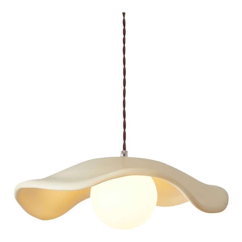 Lampada a sospensione Yumi Sculptural...