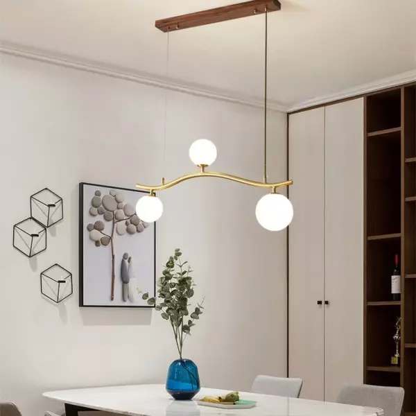 Severská minimalistická závěsná lampa