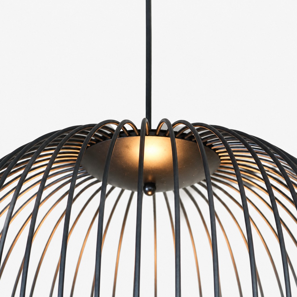 Close-up of the pendant finish