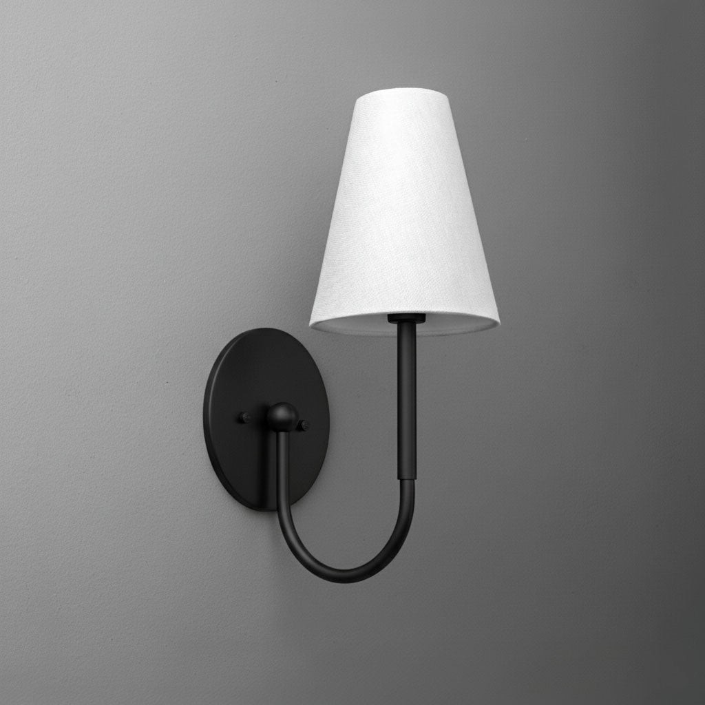 Curva Metal Collection Traditional Wall Light - Brass Finish with Shade K1535