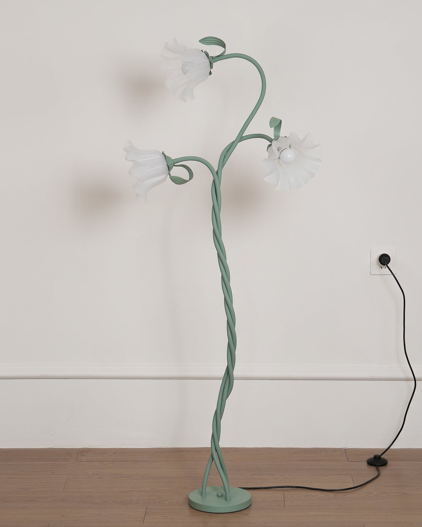 Creative Multi-Head Winding Flower Shape Floor Lamp K286