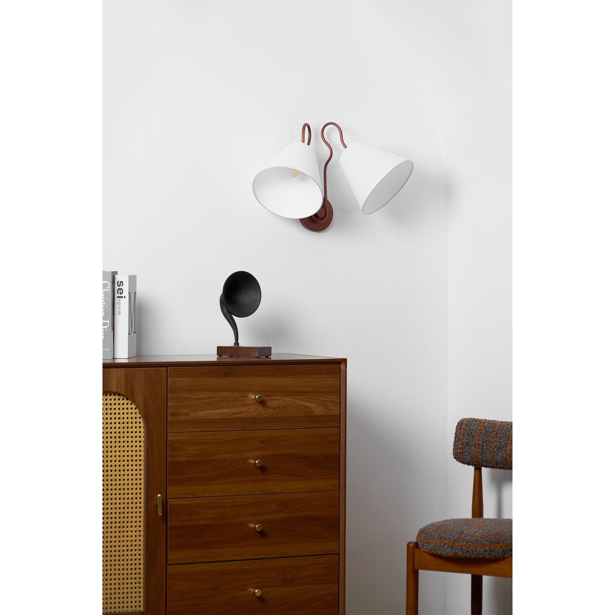 Madelyn Wall Lamp D580