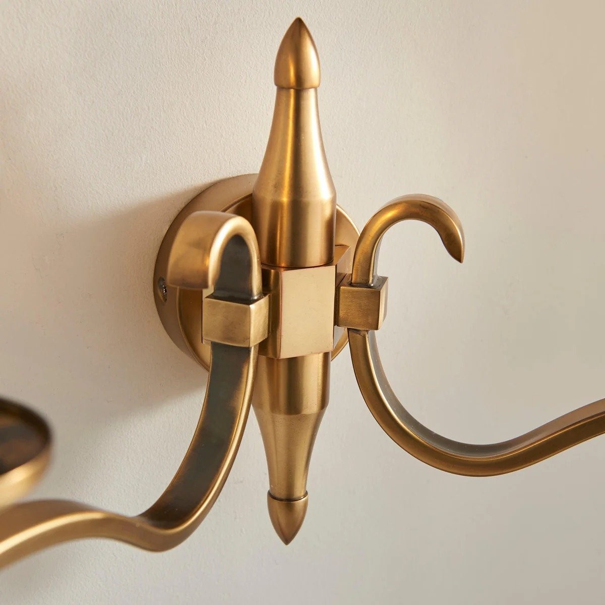 Lunetal Double-Head Wall Sconce - Vintage Metal Glass for Hallway and Bedroom K1809