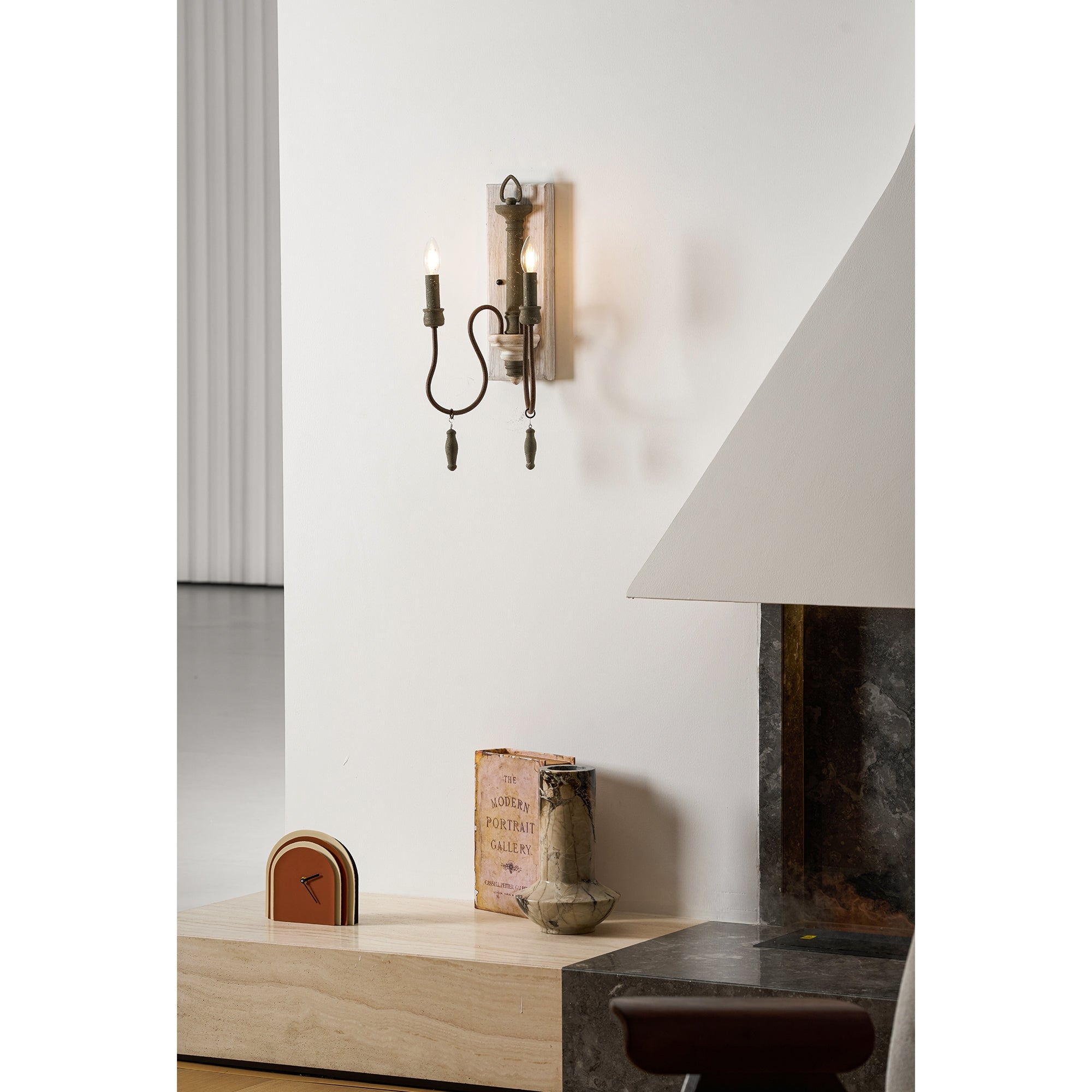 Zoe Wall Lamp D679