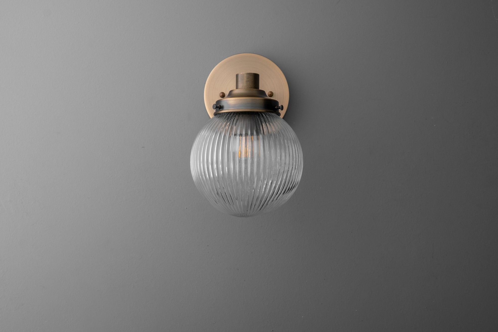 Glorica Glass Aged Brass Wall Sconce - Ribbed Glass Shade Industrial Style Lighting K1539