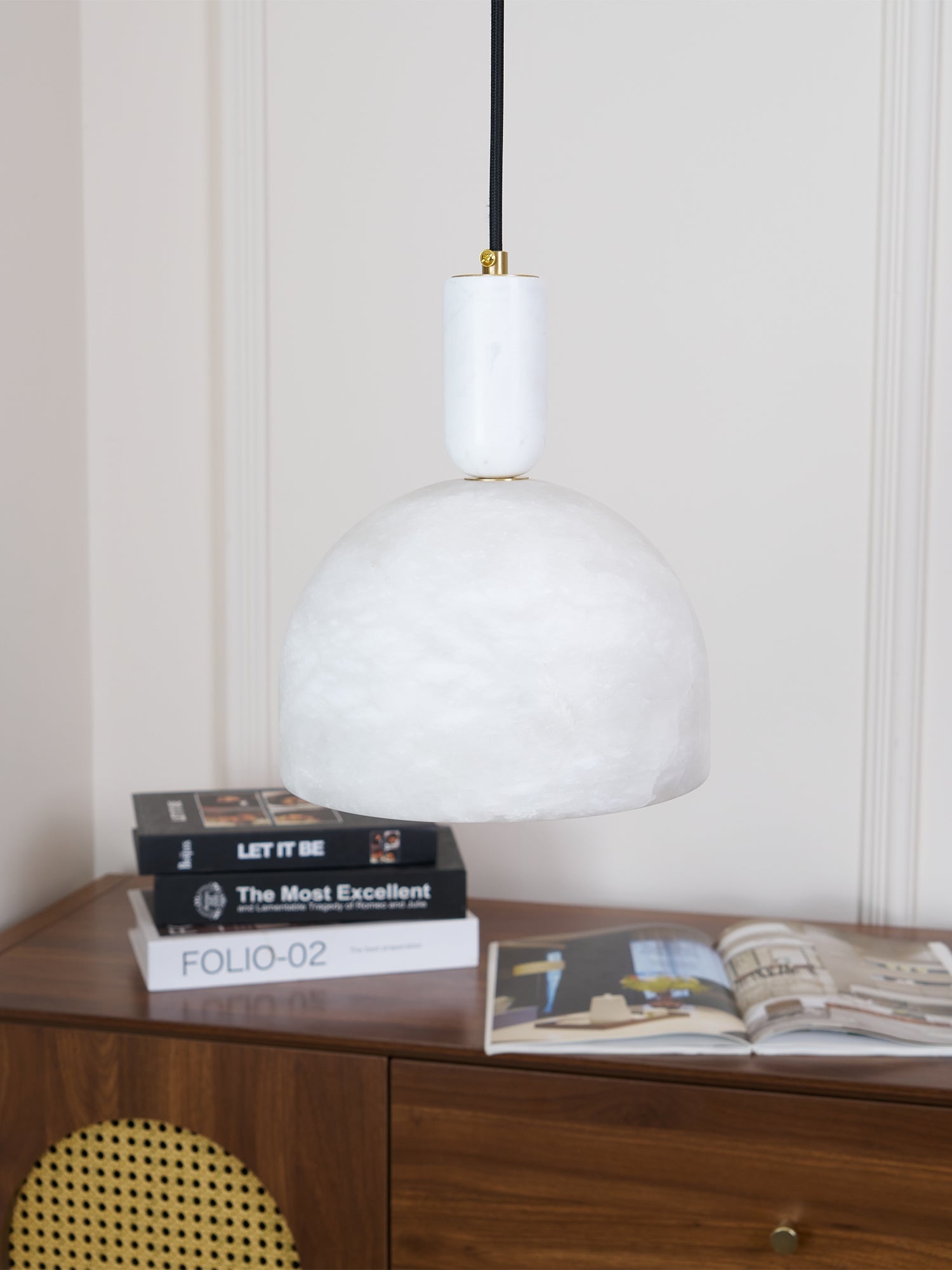 Blair Alabaster Pendant Light D355