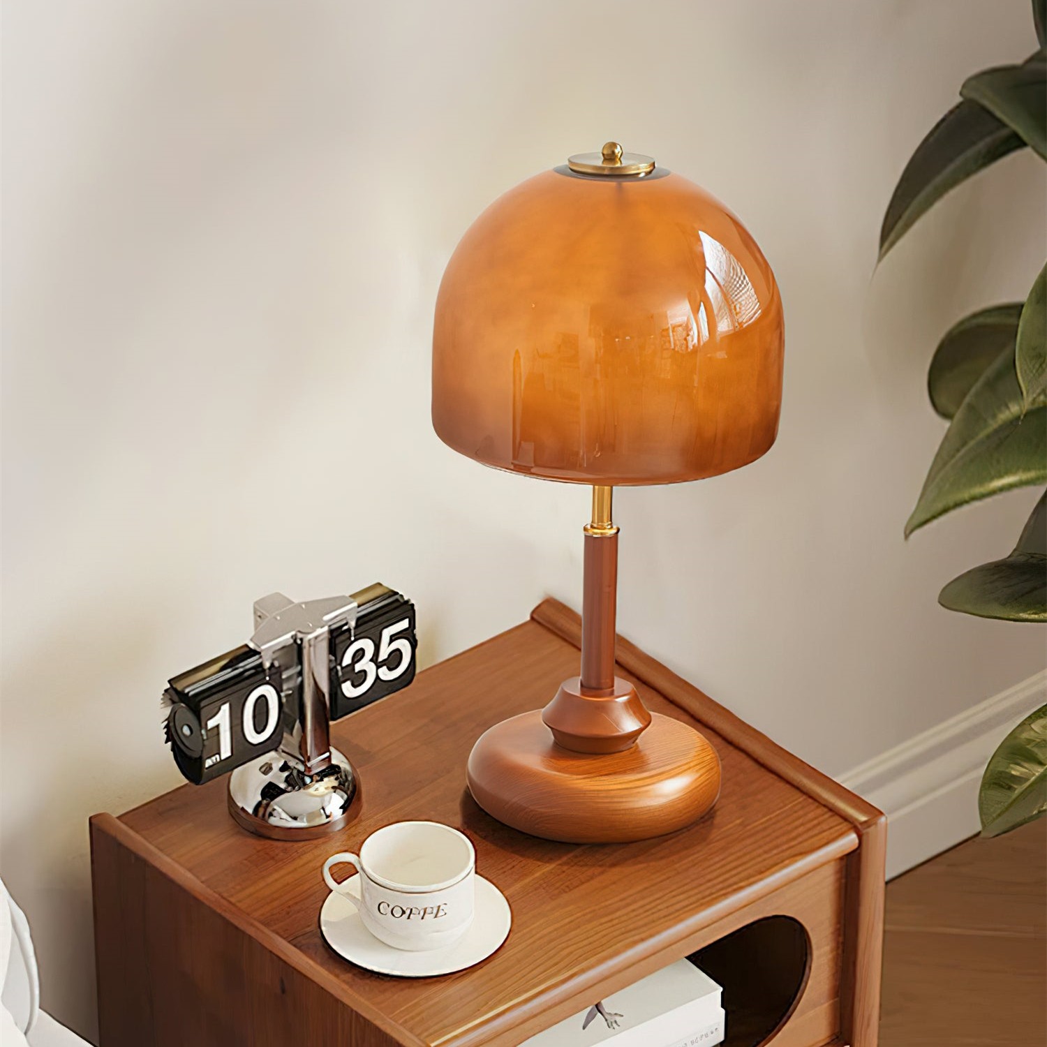 Vintage Brwon Dome Glass Bedside Table Lamp K189