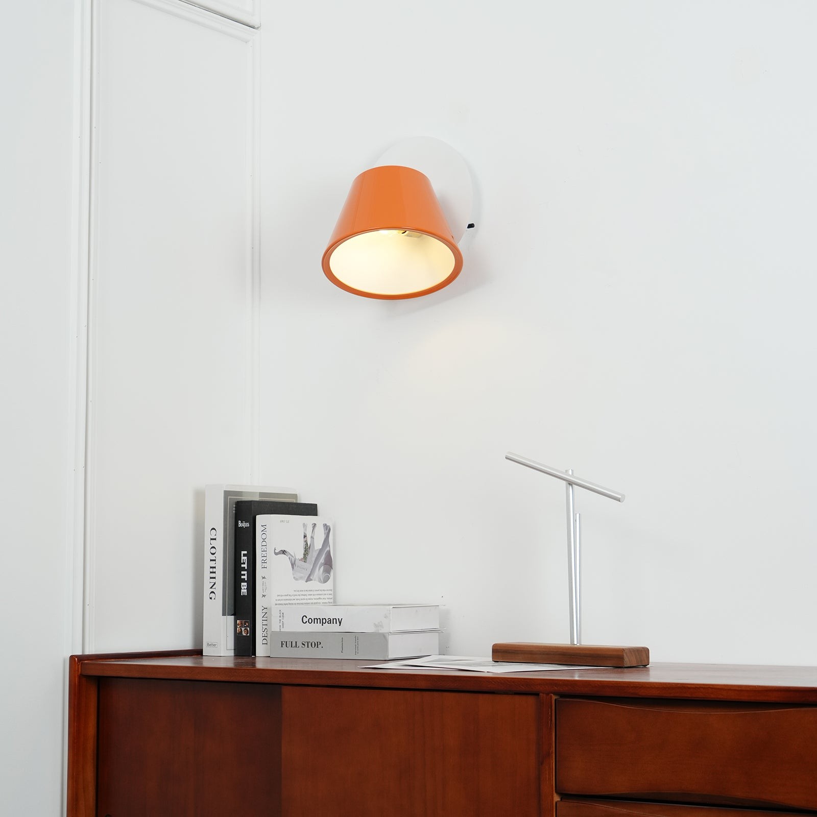 Simple Bedroom Bedside Reading Wall Lamp K334