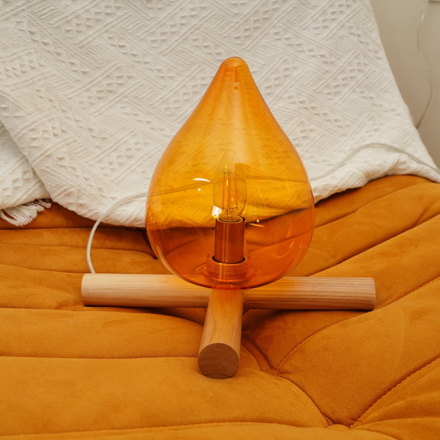 Funny Fire Shape Small Flame Table Lamp K381