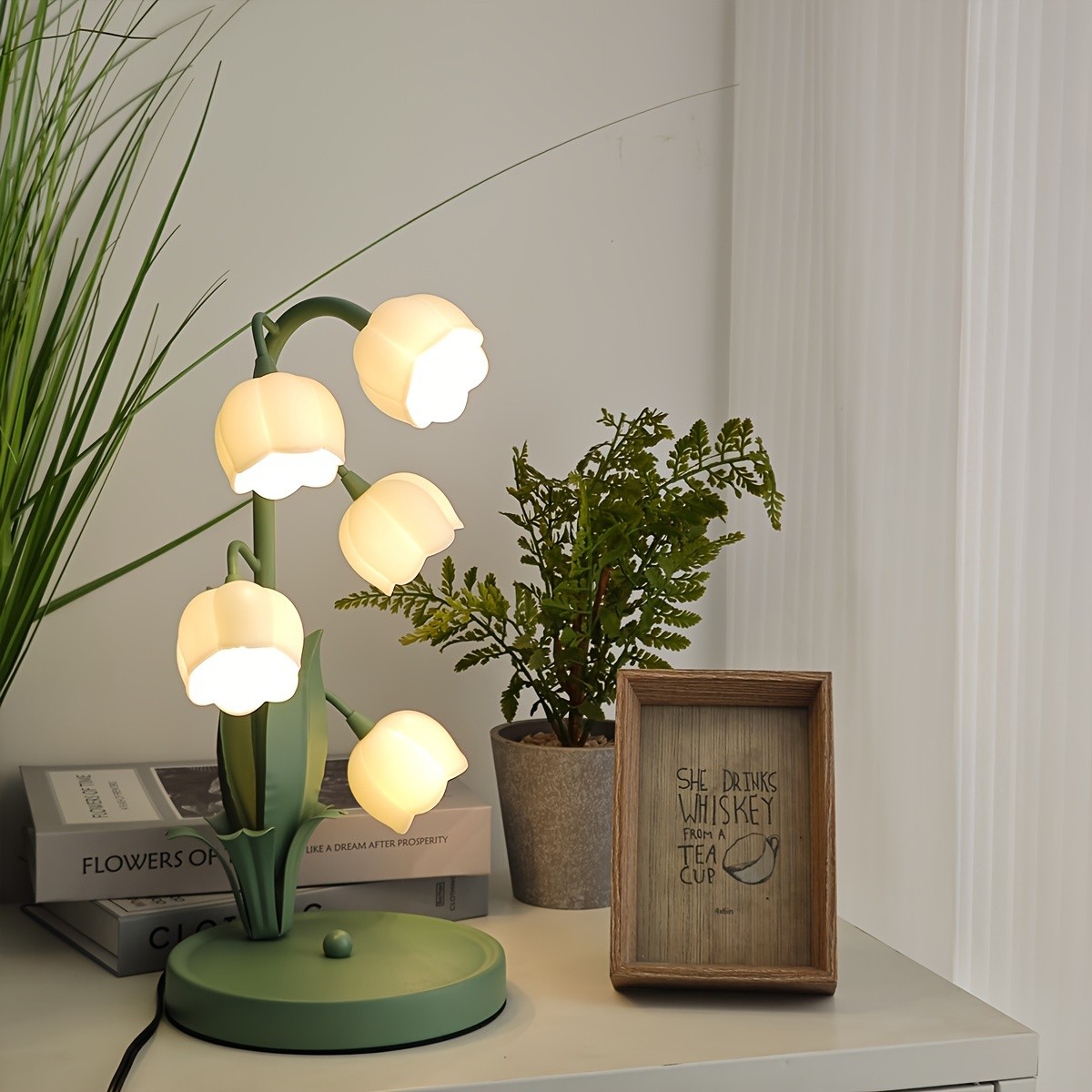 French Style Lily Of The Valley Table Lamp K200