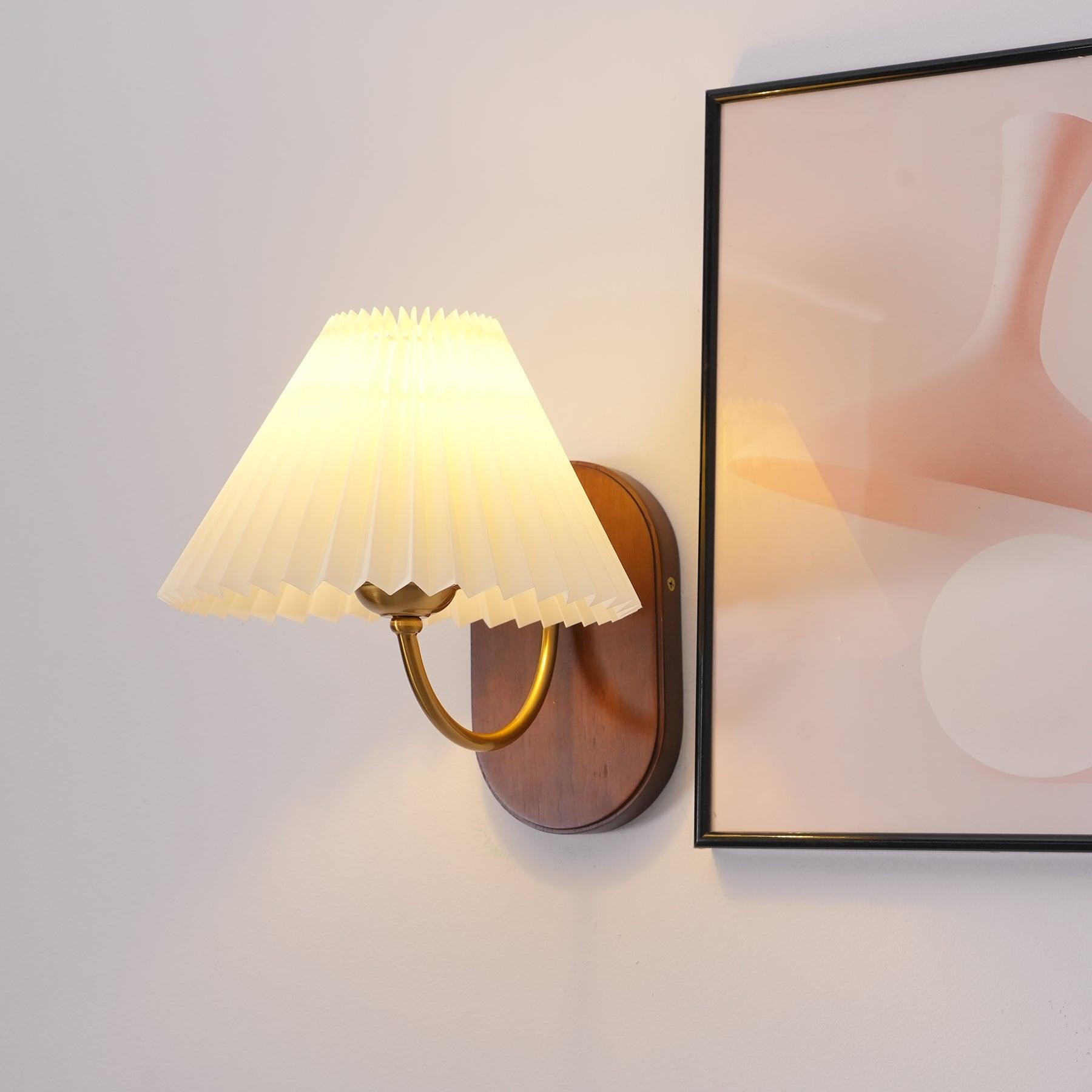Modern Fashion Wall Lamp for Bedroom K466