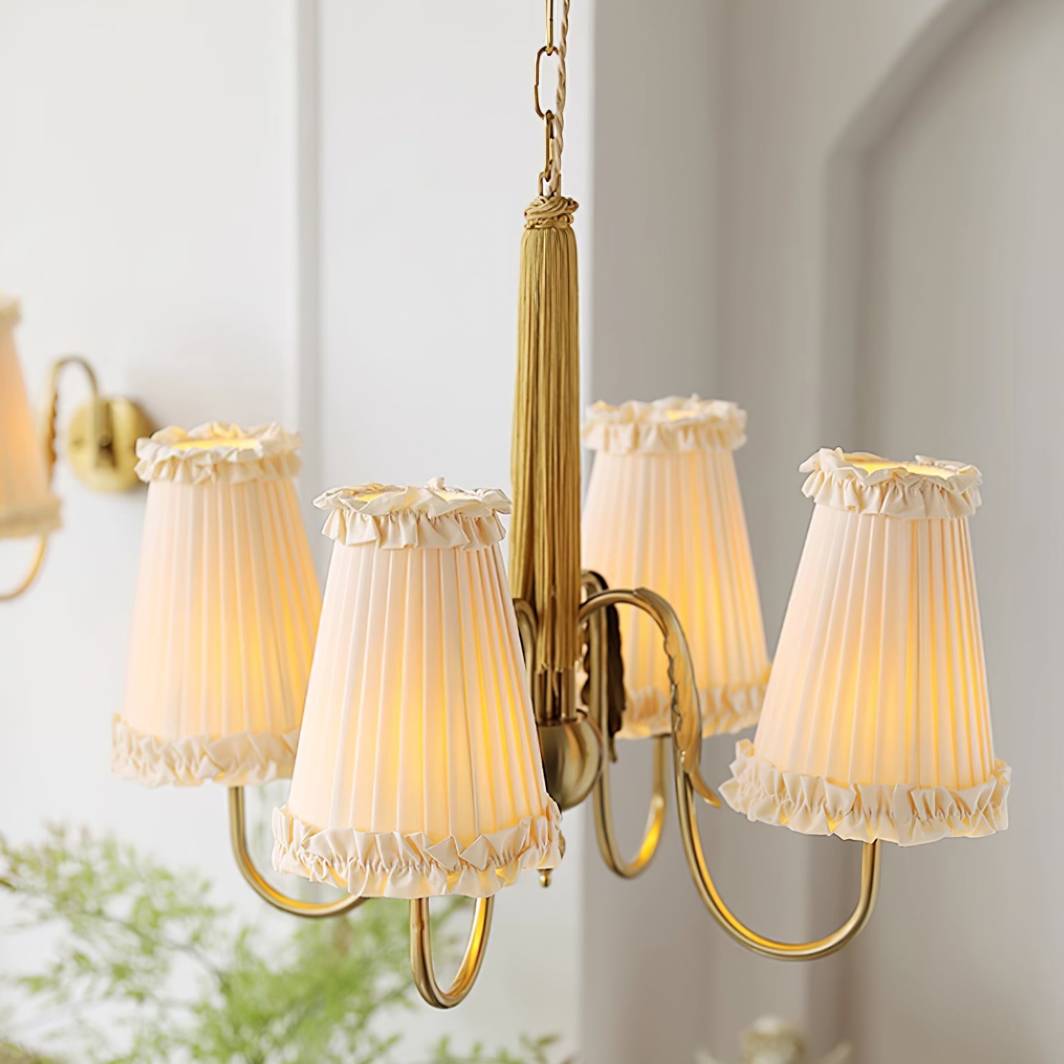 Mcveigh Chandelier D569