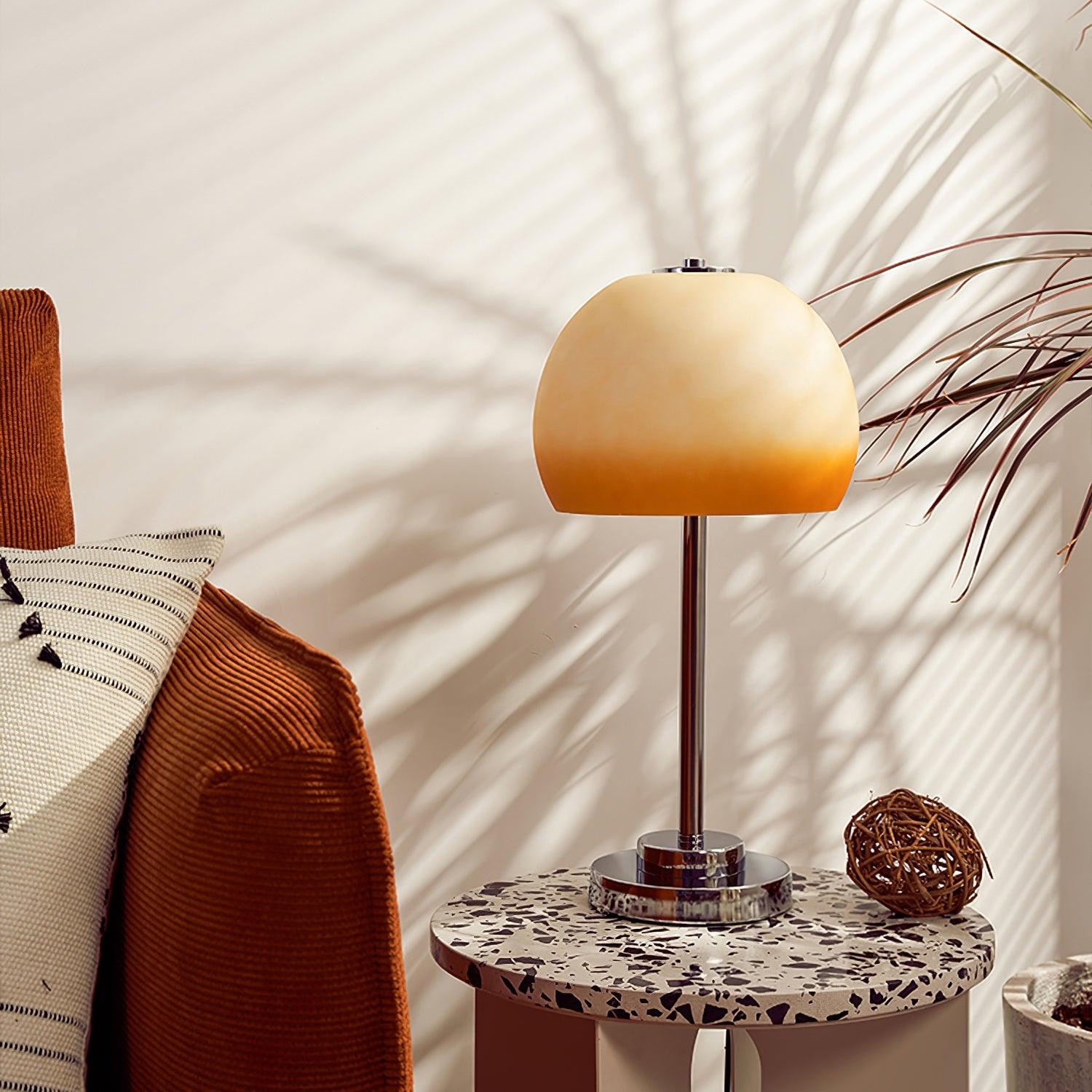 Retro Egg-shaped Dome Table Lamp K351
