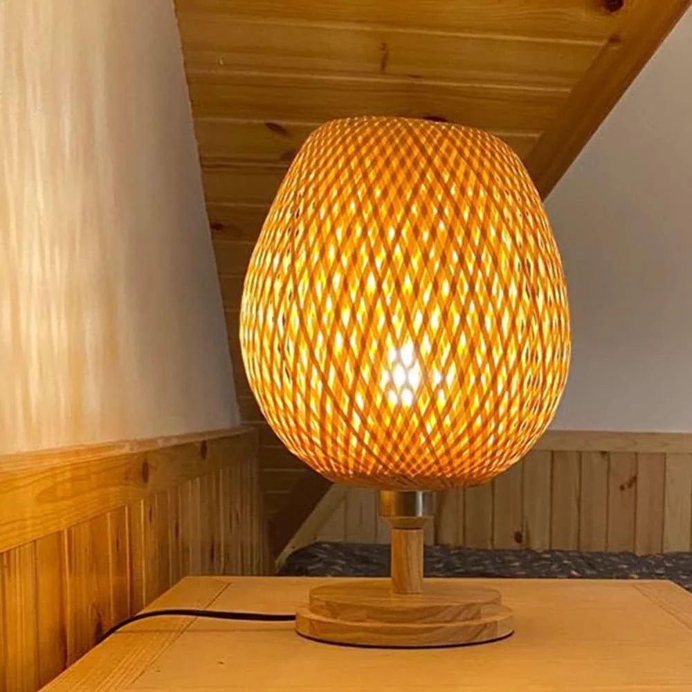Handcrafted Sustainable Bamboo Table Lamp D847