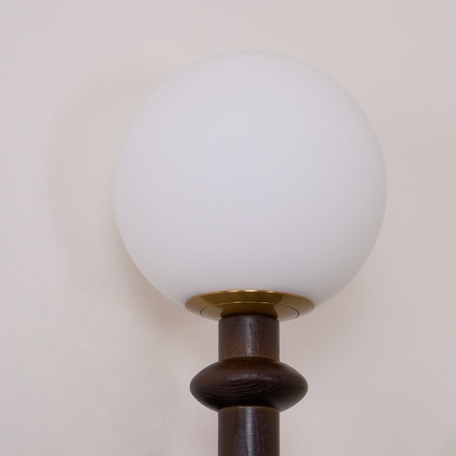 French Simple Vintage Bedside Wooden Glass Wall Lamp K639