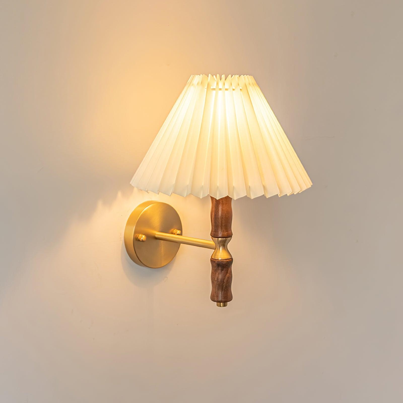 Japanese Retro Walnut Atmosphere Wall Light For Bedroom K602