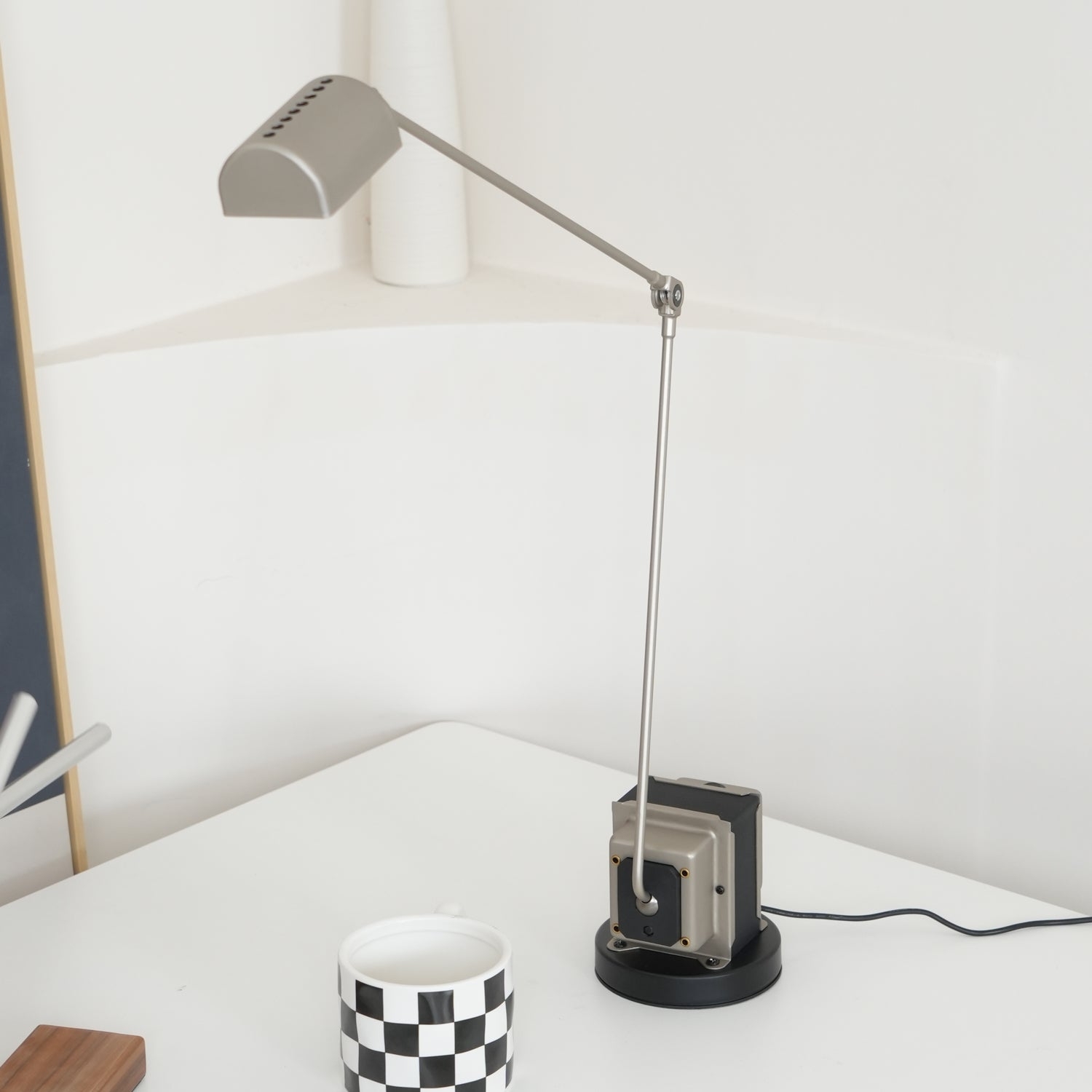 Daphine Table Lamp D446