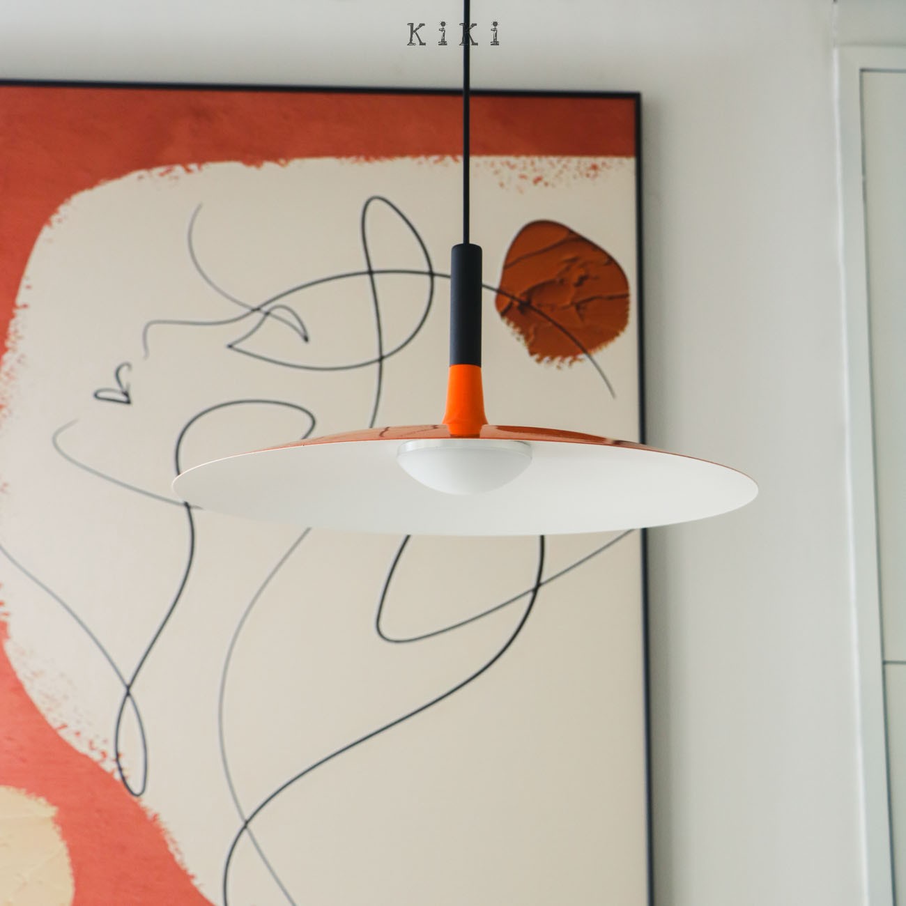 Vibrant Aplomb Large Pendant Light - Stylish Round Disc Pendan Light for Modern Interiors