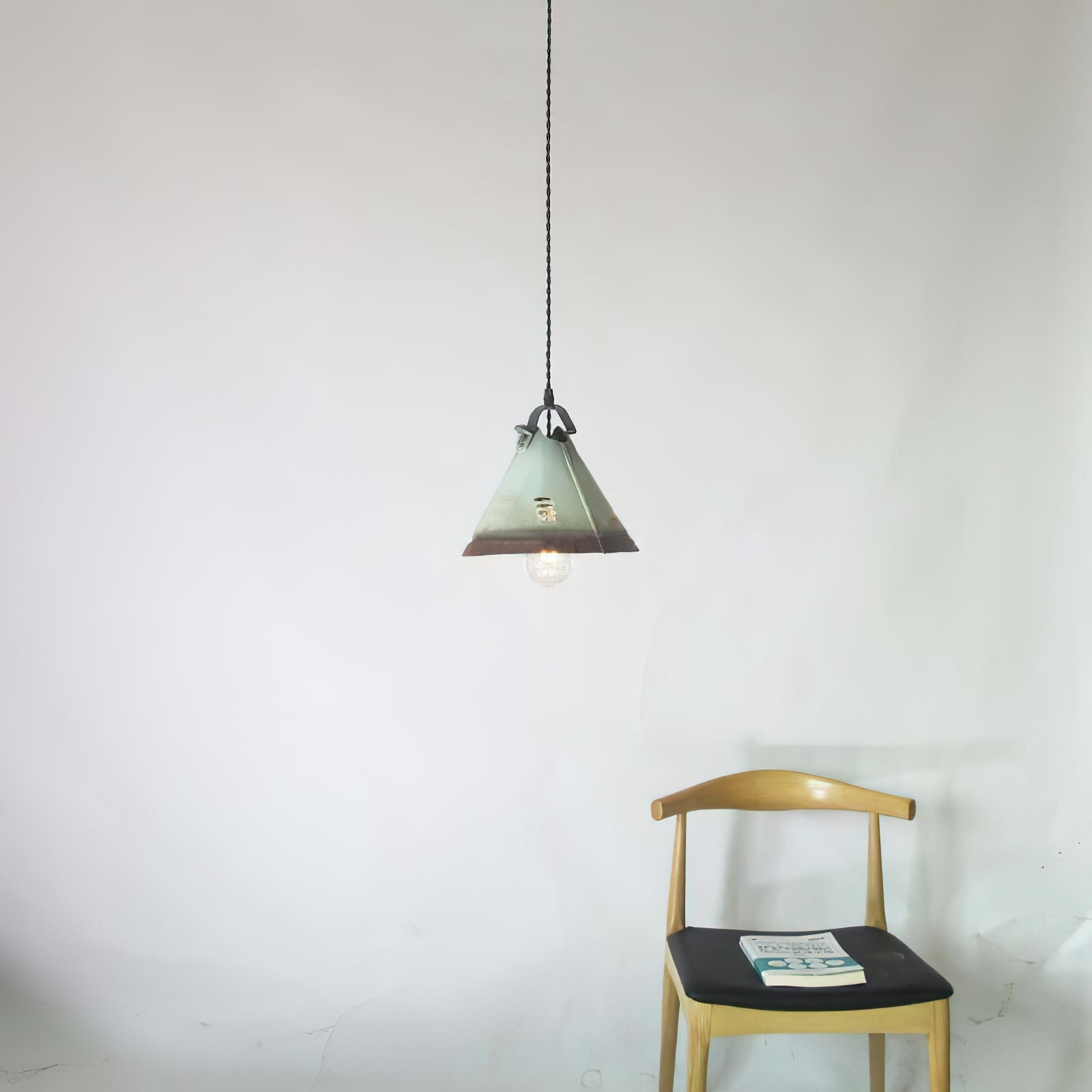 Stella Pendant Light D474