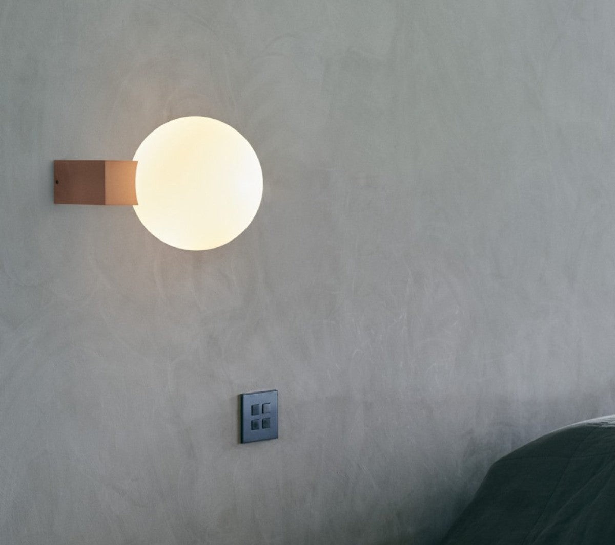 Minimalist Spherical Wall Lamp K434