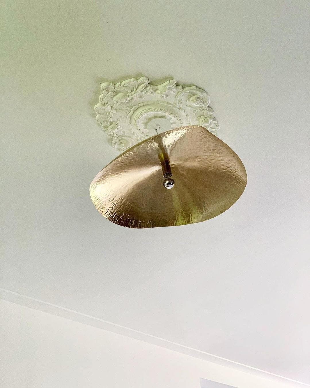 Hammered Brass Suspension Light K1205