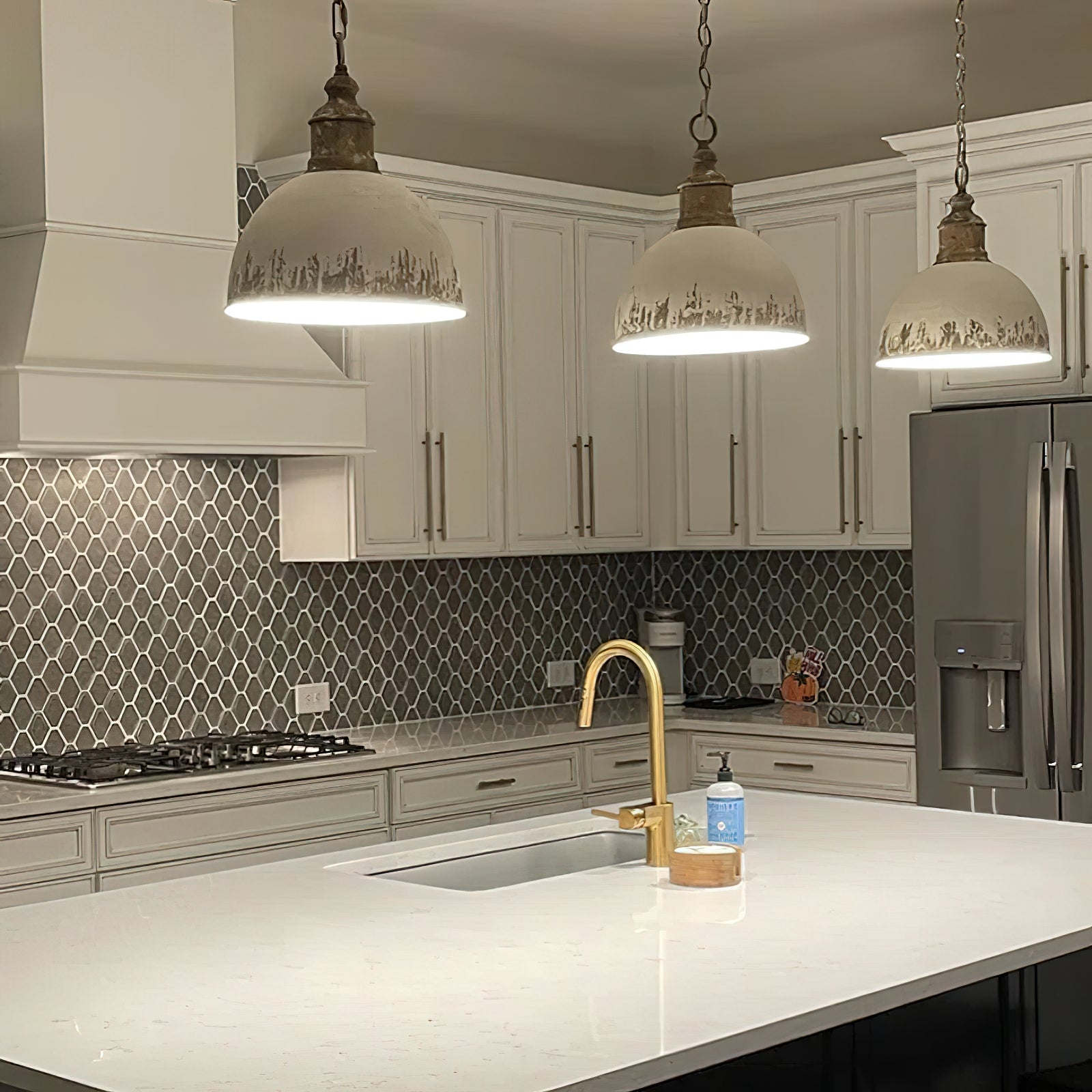 Alison Pendant Light D527