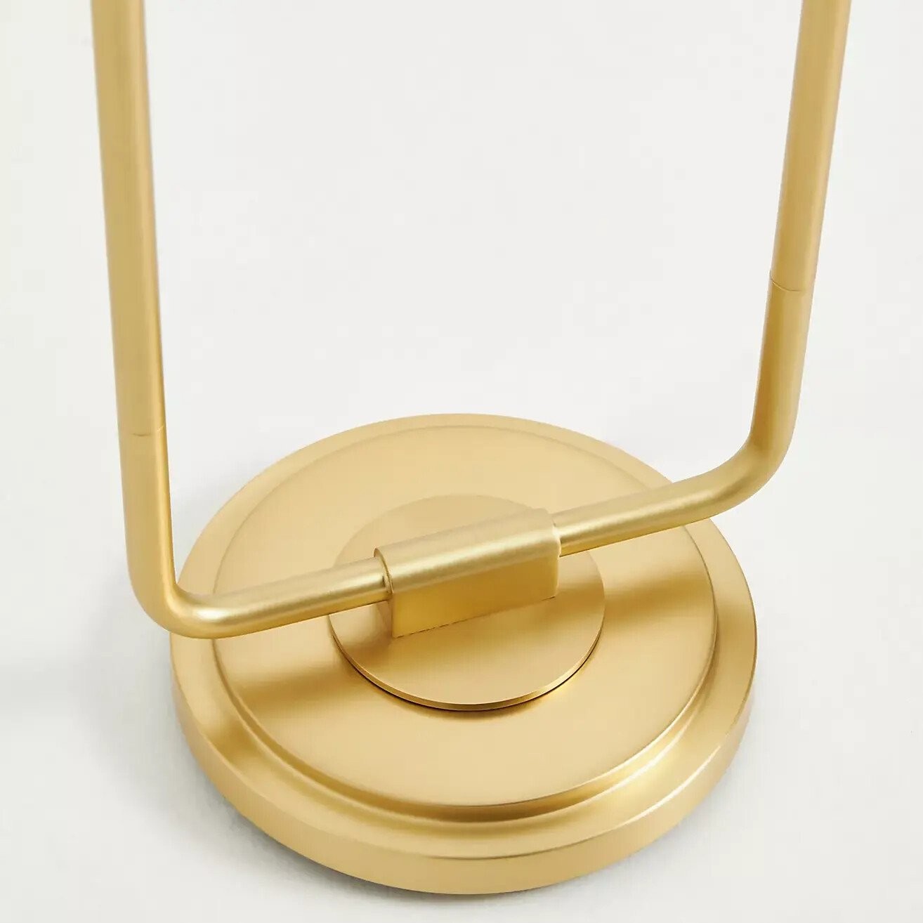 Duova Minimalist 2‑Light Floor Lamp - Modern Pleated Fabric Metal Light for Bedroom or Living Room K1666
