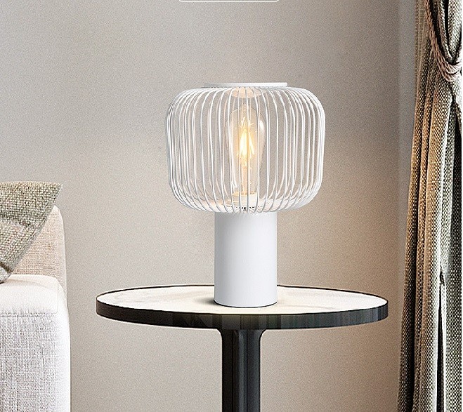 Hollow Lantern Table Lamp