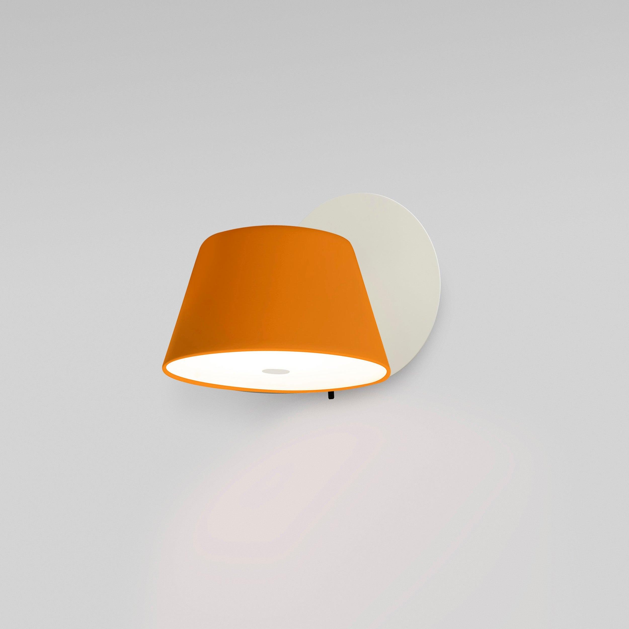 Simple Bedroom Bedside Reading Wall Lamp K334