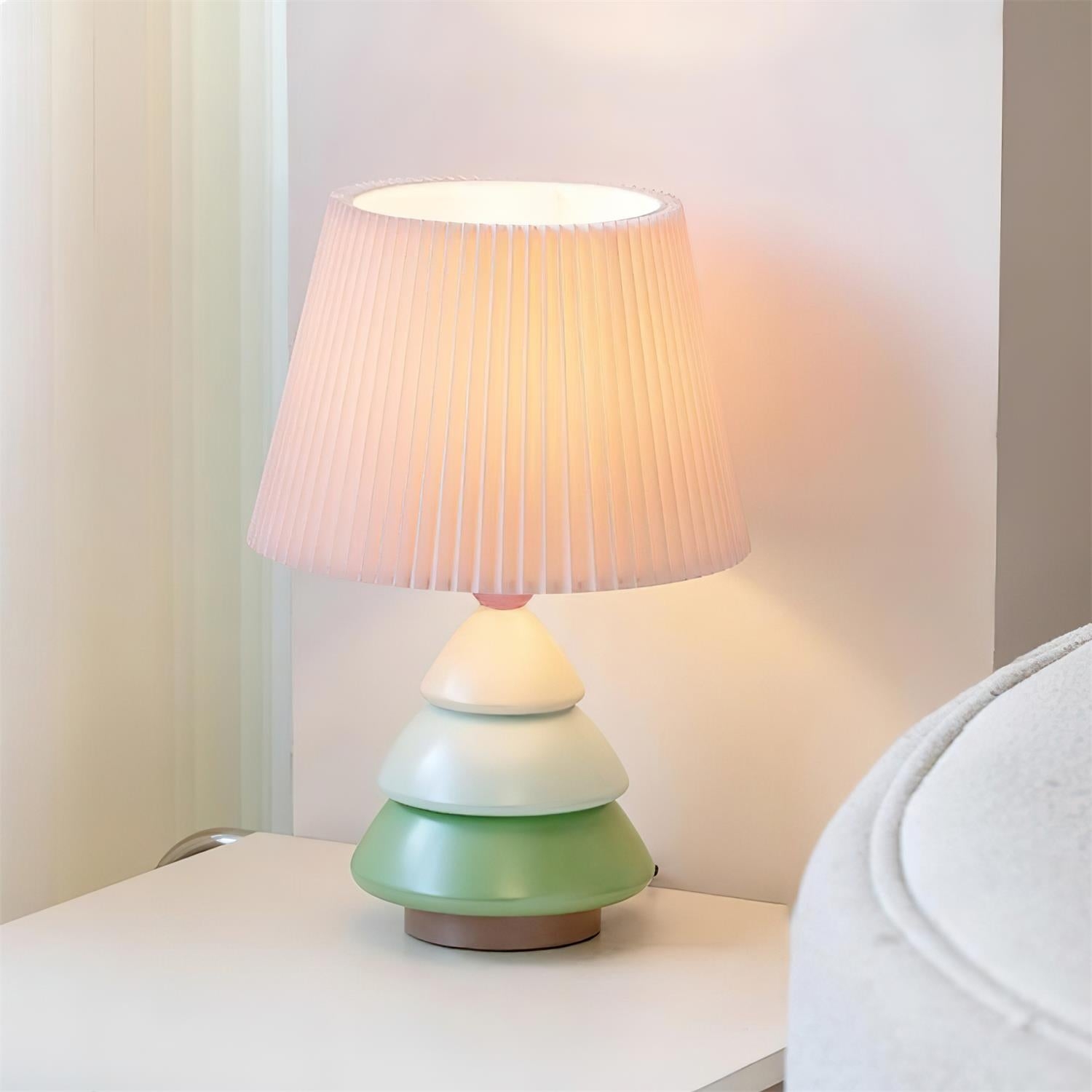 Luma Globe Table Lamp D210
