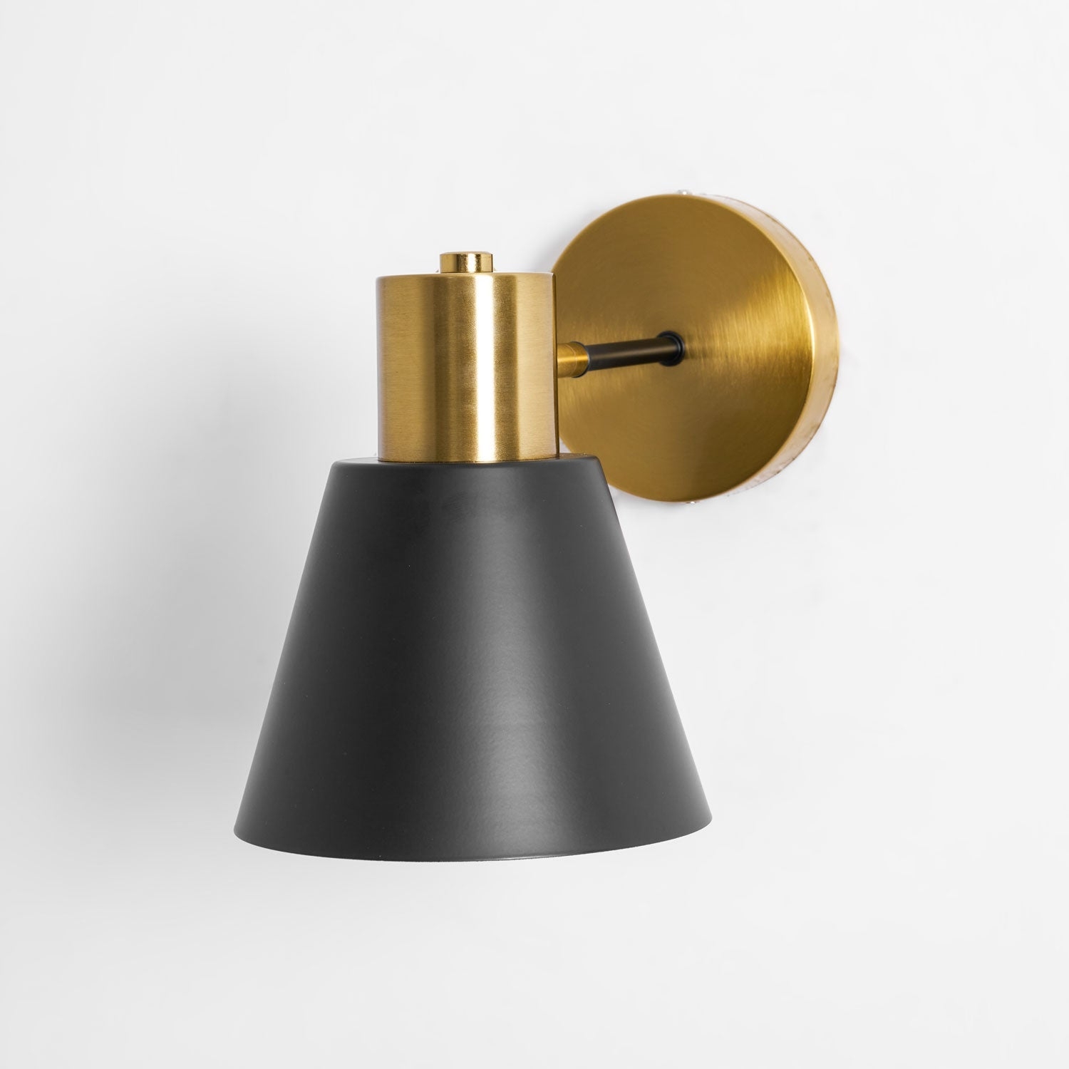 Adjustable Armed Wall Lamp D373