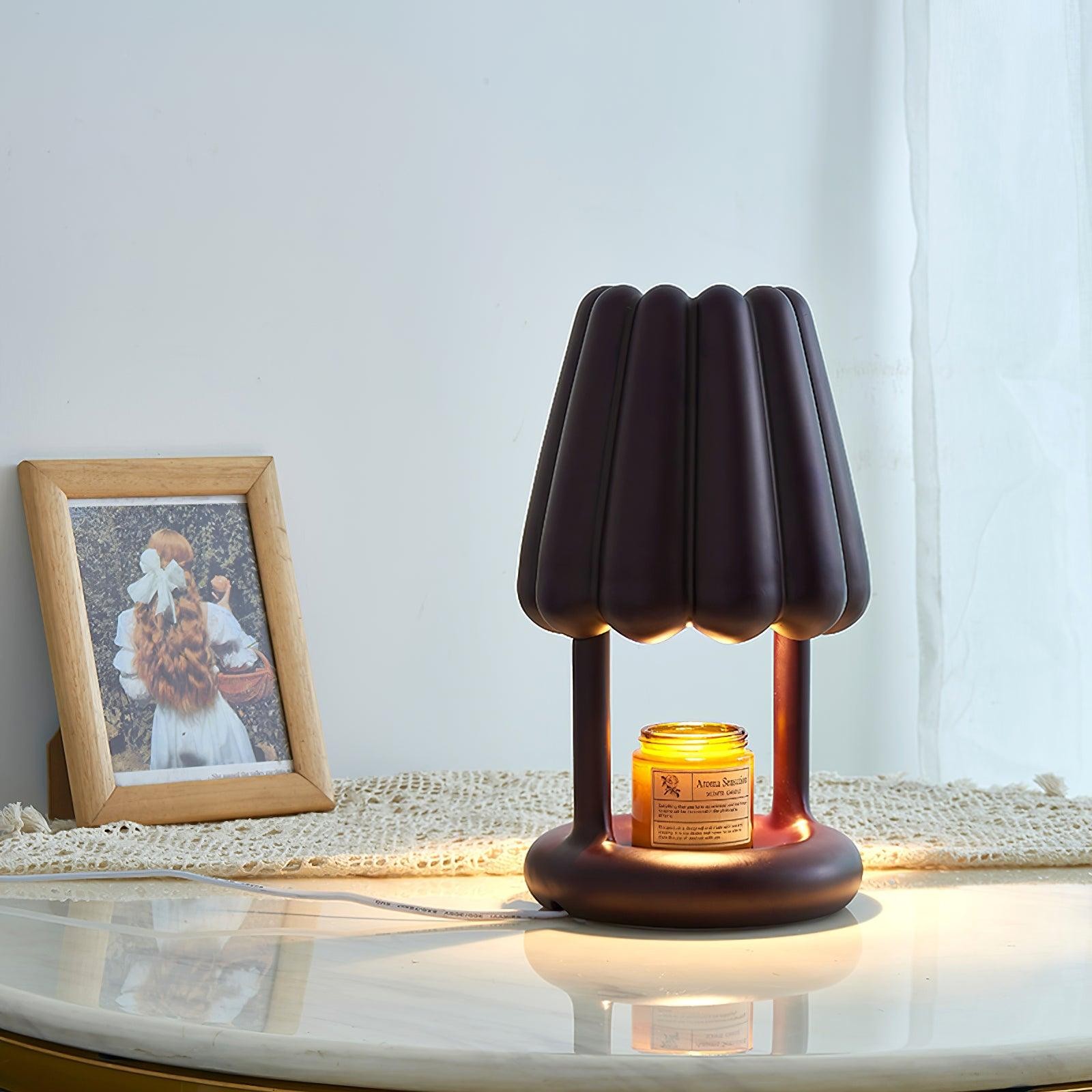 Ice Cream Flocked Resin Table Lamp K335